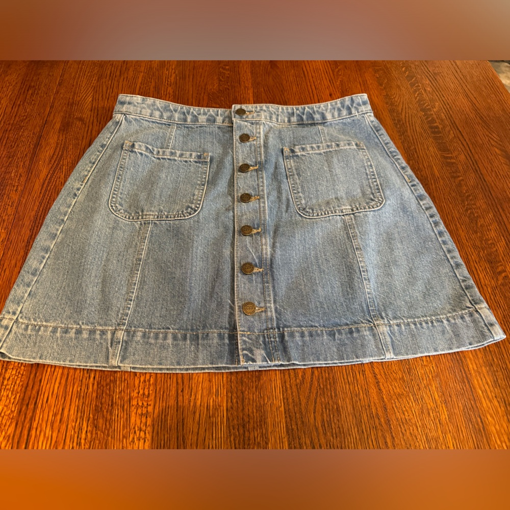 Ann Taylor LOFT Women Size 31/12 Button Up Denim Mini Skirt NEW WITH TAGS